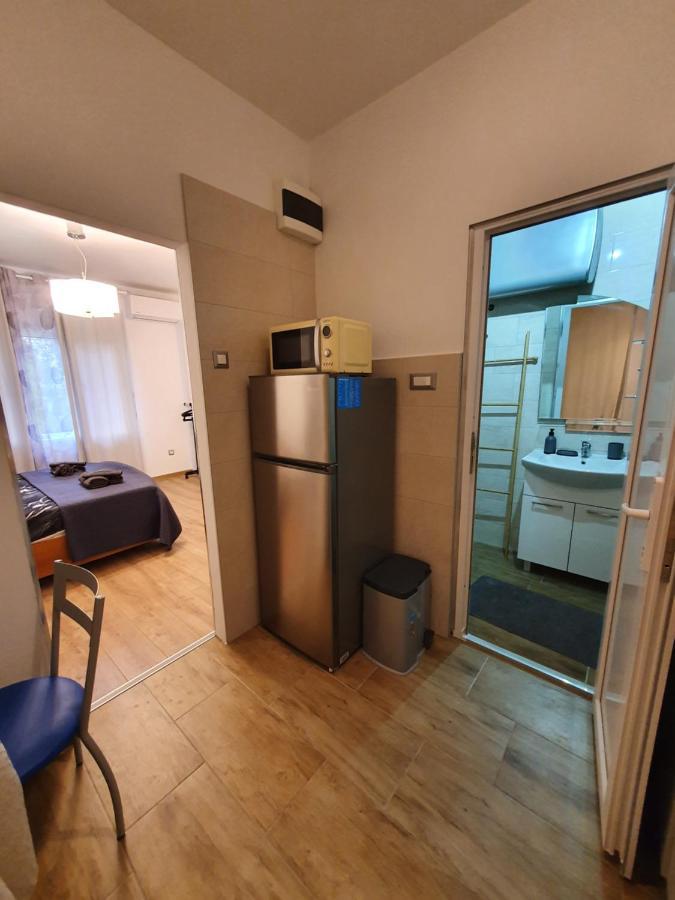 Zita - Heart Of Rovinj, Apartment For 2, Free Parking, 2Min Center, 5Min Beach Walk מראה חיצוני תמונה