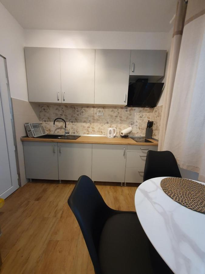 Zita - Heart Of Rovinj, Apartment For 2, Free Parking, 2Min Center, 5Min Beach Walk מראה חיצוני תמונה